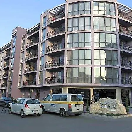 Апартаменти Rainbow 3 *