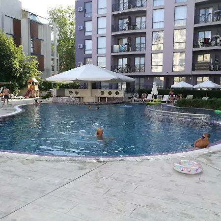 Rainbow 3 Διαμέρισμα Νεσέμπαρ